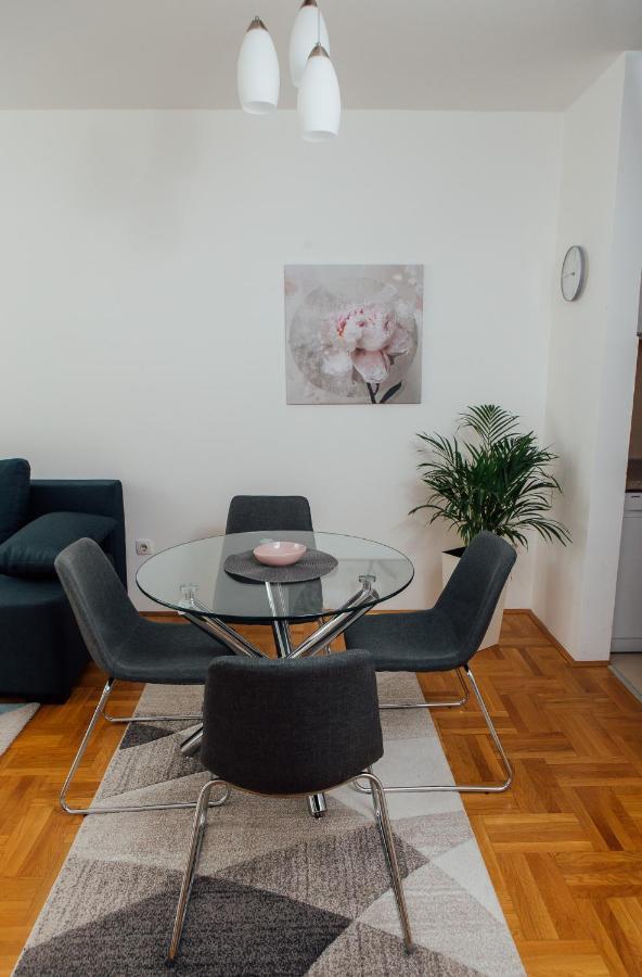 Suite Dreams Valjevo Exterior photo